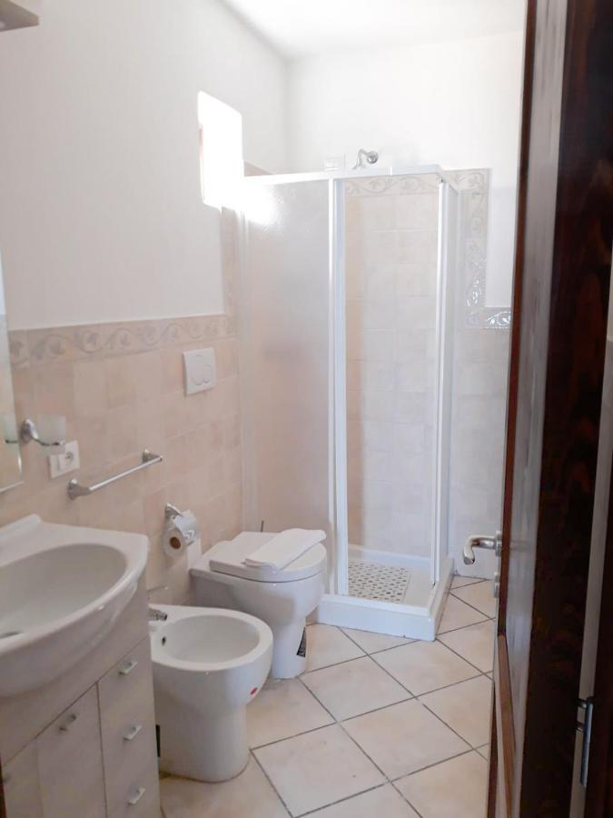 Residence Gregory Filicudi Pecorini Екстериор снимка