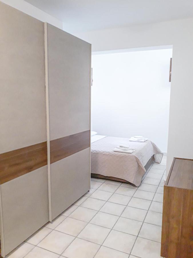 Residence Gregory Filicudi Pecorini Екстериор снимка