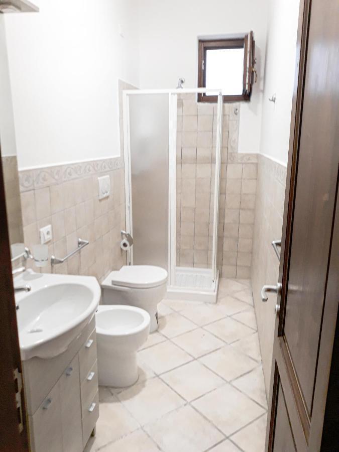 Residence Gregory Filicudi Pecorini Екстериор снимка